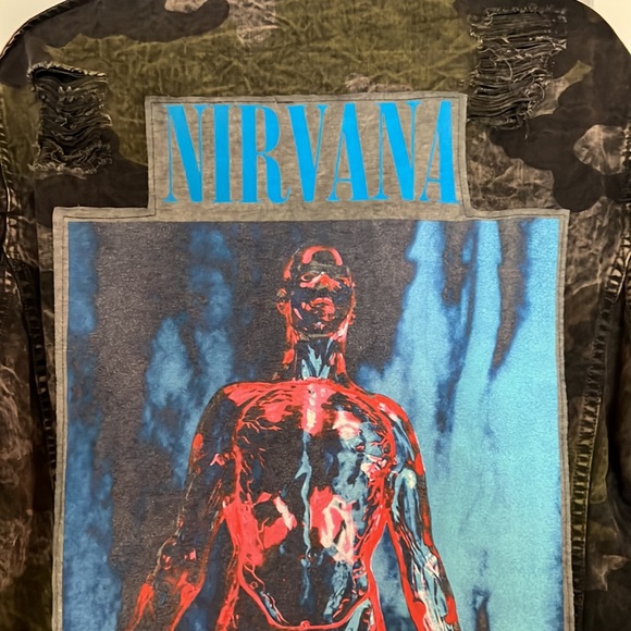 Vintage 90’s NIRVANA Acid Wash Camo Jacket - Picture 4 of 7